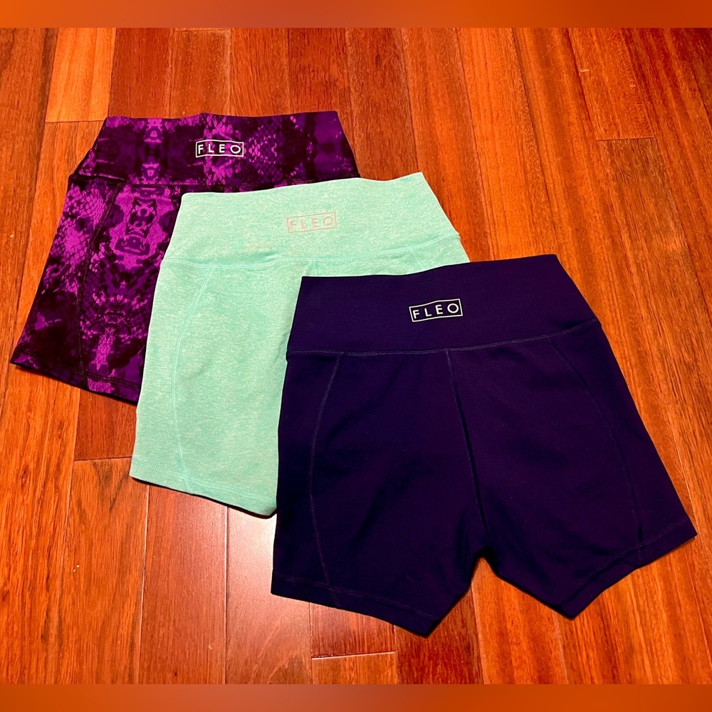 FLEO Lot of 3 True High Contour Sz Small